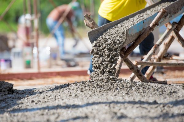 Backyard Concrete Pouring in Albany